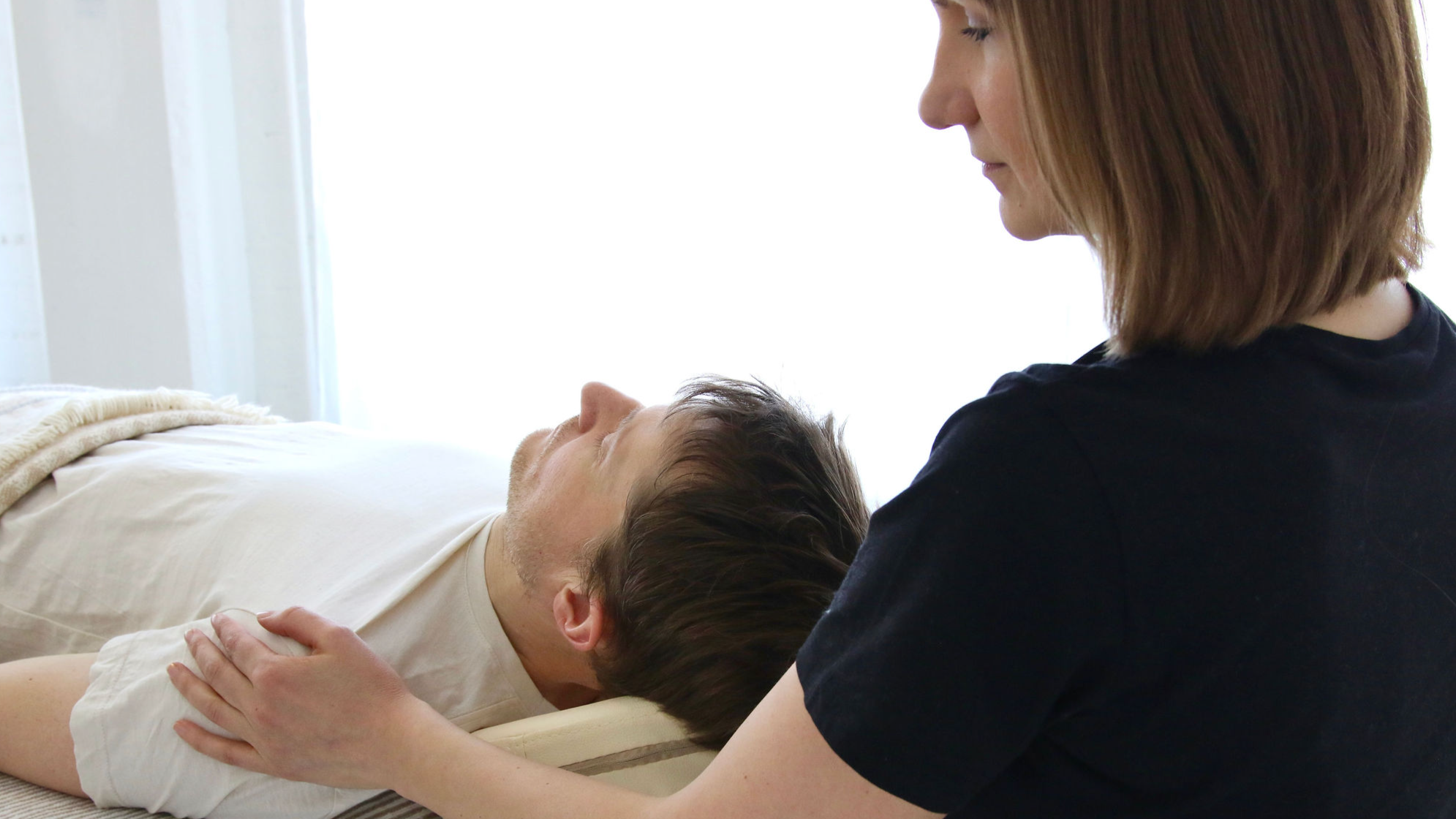 Auvo Brain Relief® syvärentouttava kosketushoito (Nummela)