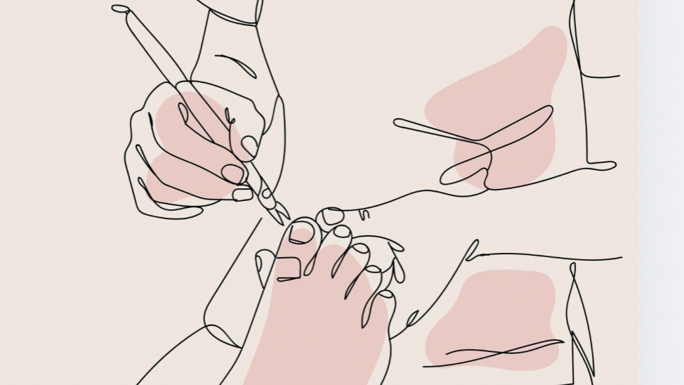 Jalkojenhoito 1h kuorinnalla ja lakkauksella