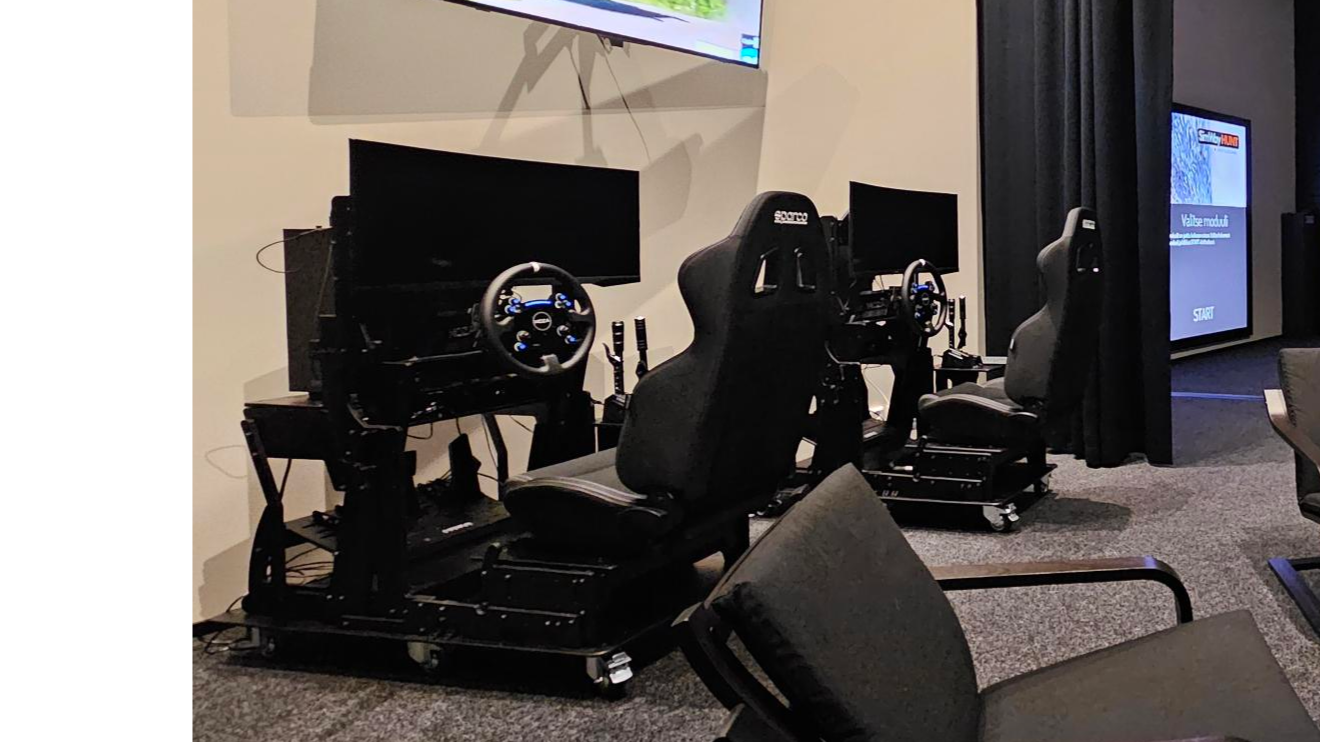 Lahjakortti rallisimulaattorit 2kpl, arki tai viikonloppu 2 H